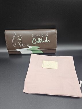 Radley London “Cattitude” Cat Print Leather Wallet Brown Bifold Clutch Dust Bag